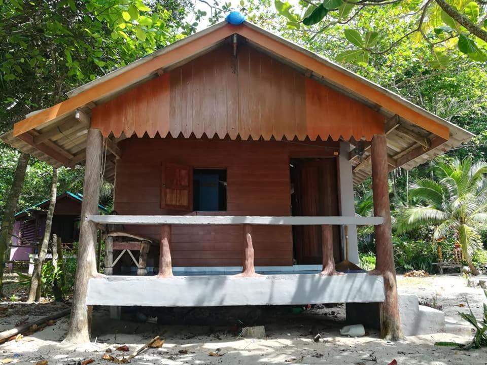 Lae Tawan Bungalow Ko Chang Bagian luar foto