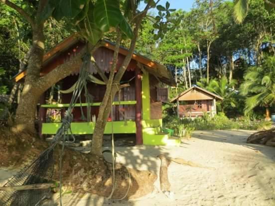 Lae Tawan Bungalow Ko Chang Bagian luar foto